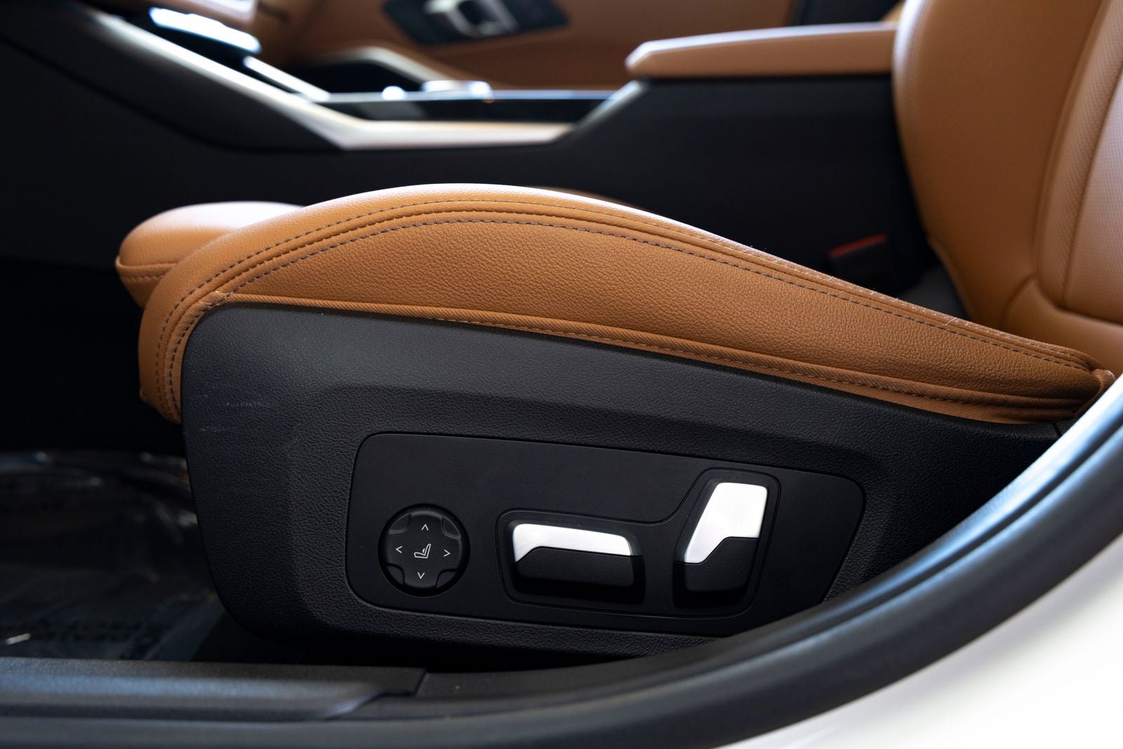 2024 BMW 330i 330i