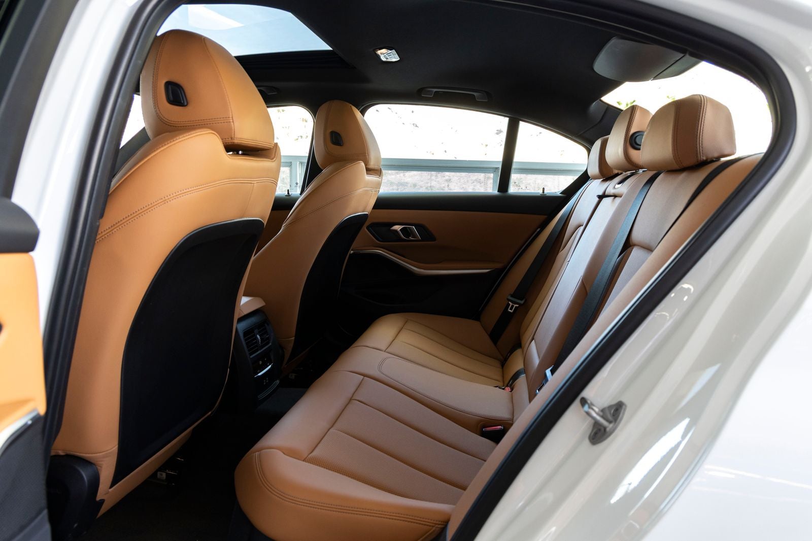 2024 BMW 330i 330i