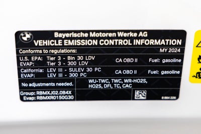 2024 BMW 330i 330i