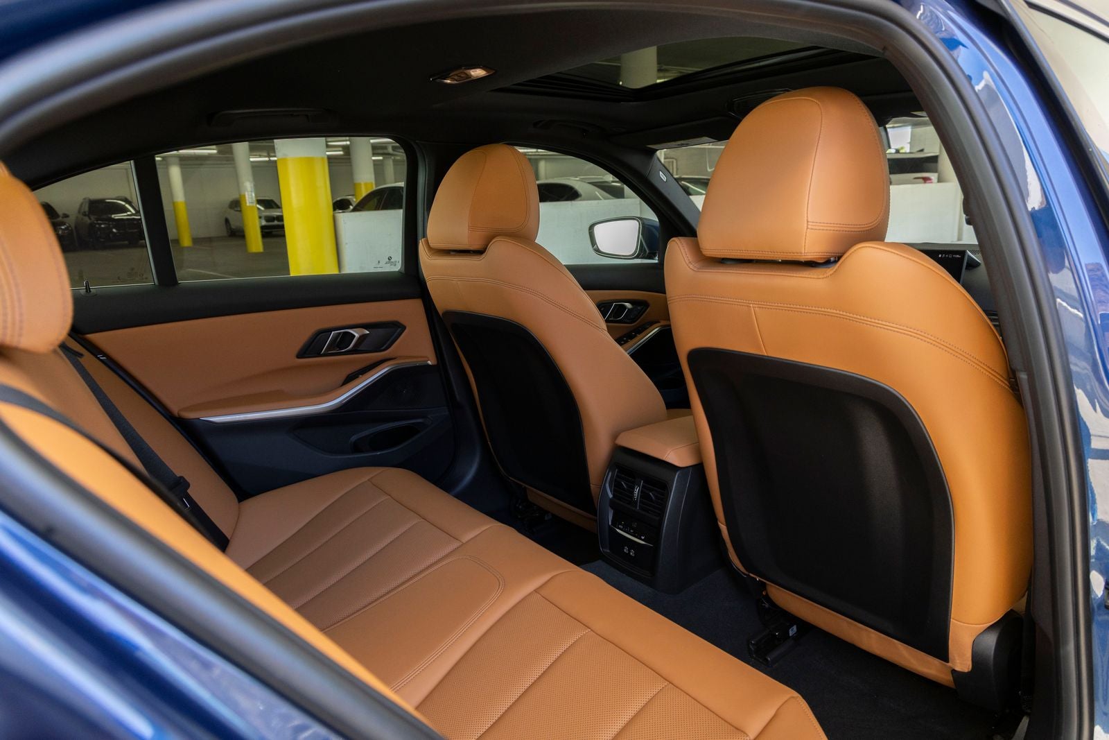 2024 BMW 330i xDrive 330i xDrive