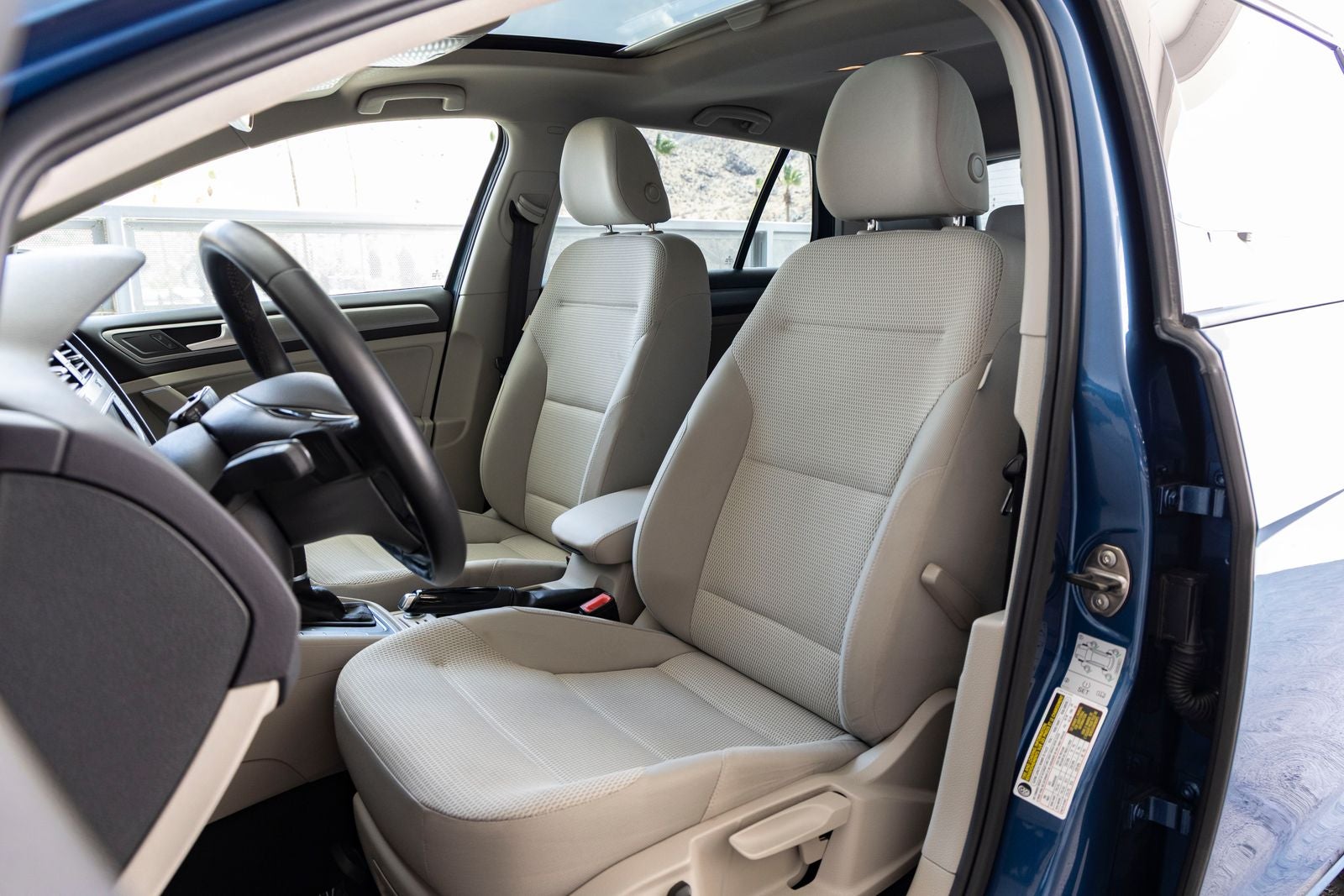 2016 Volkswagen Golf TSI S 4-Door
