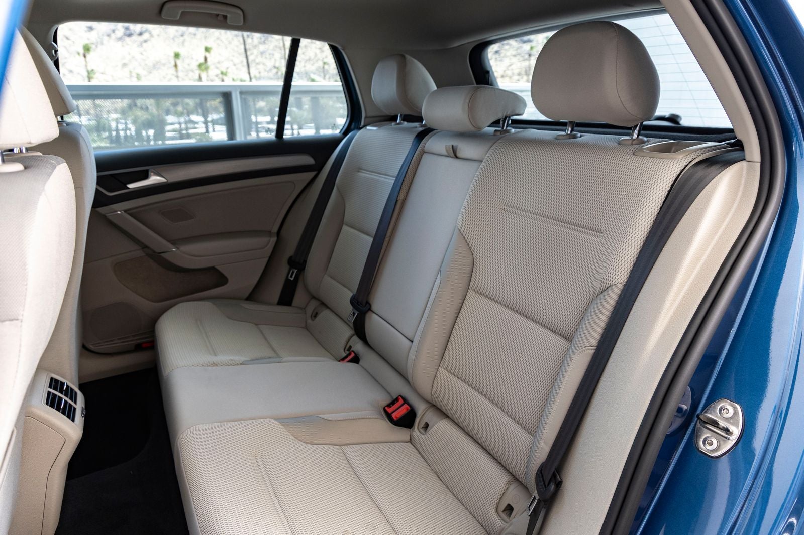 2016 Volkswagen Golf TSI S 4-Door