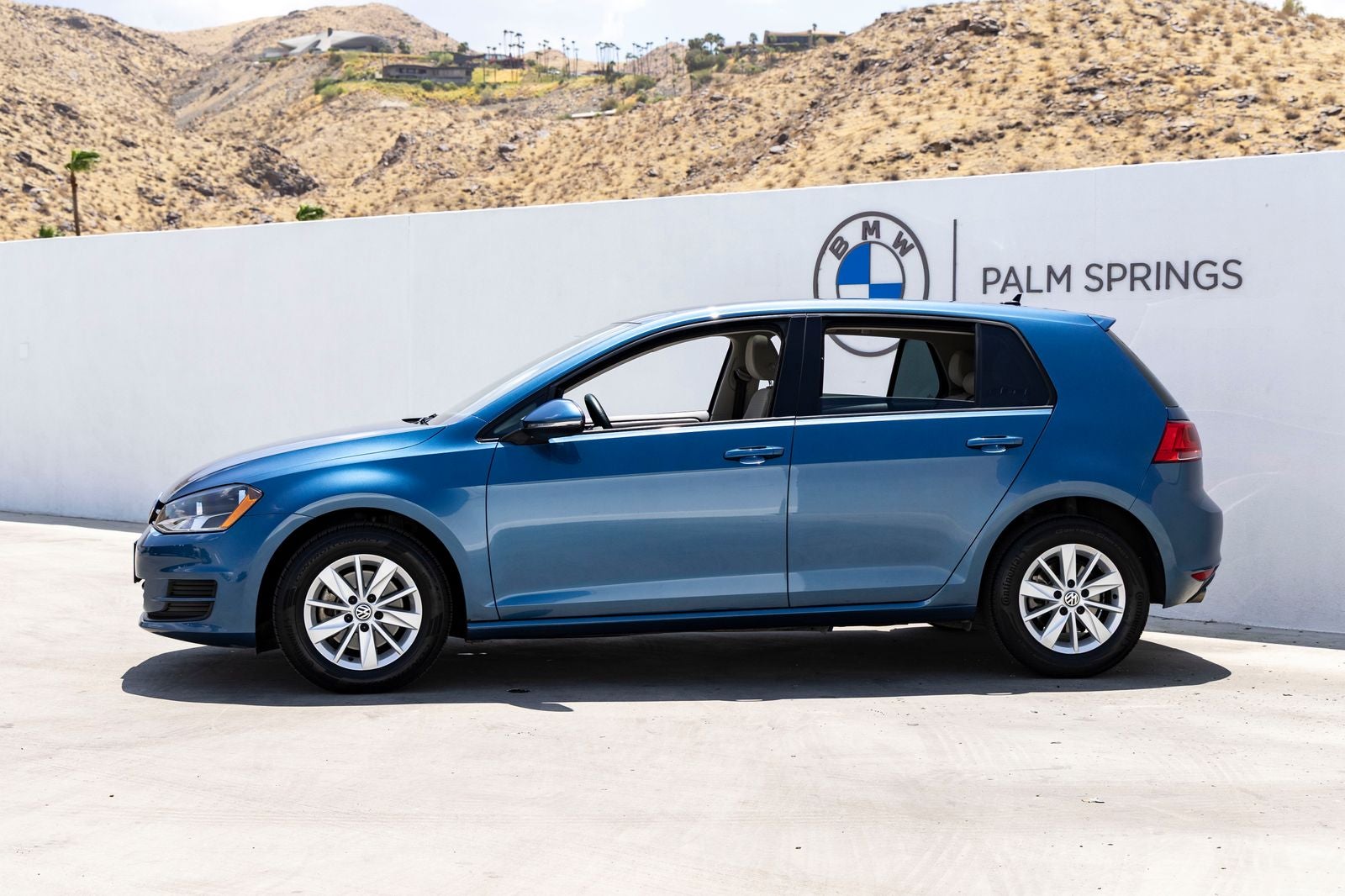 2016 Volkswagen Golf TSI S 4-Door