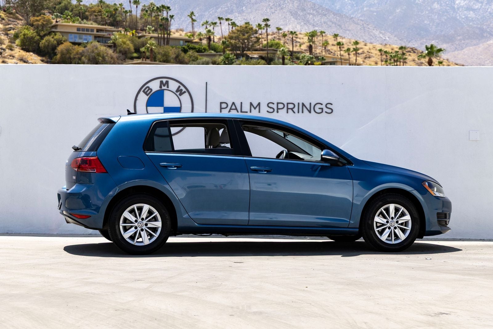 2016 Volkswagen Golf TSI S 4-Door