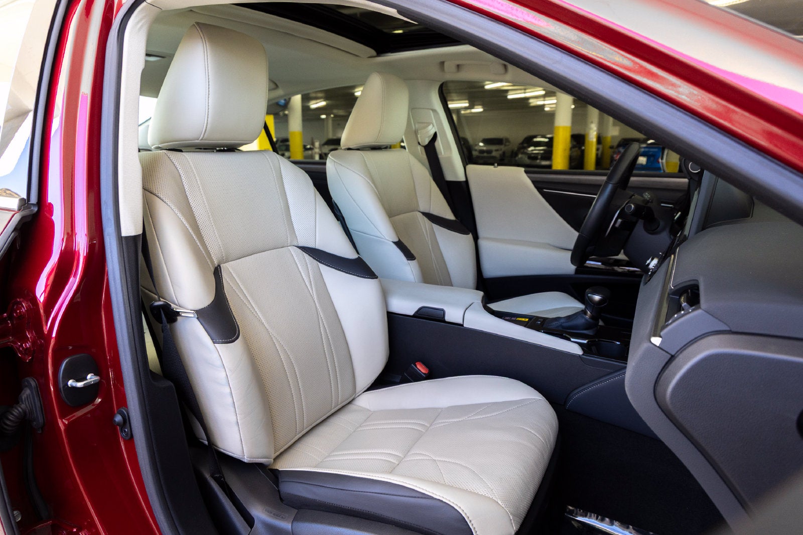 2024 Lexus ES 300h Luxury