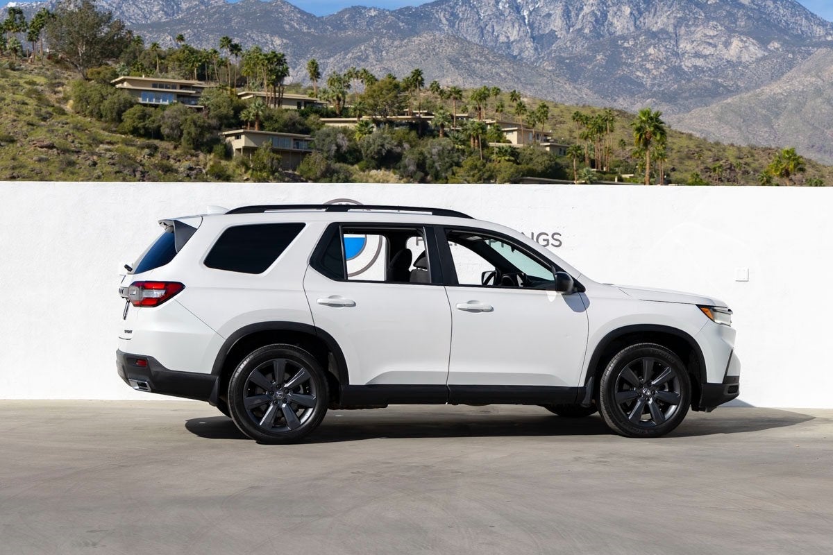 2025 Honda Pilot Sport