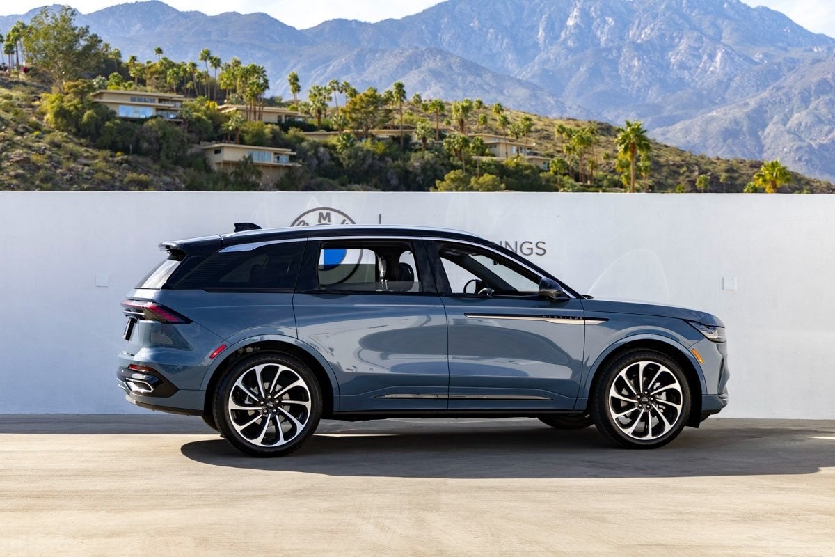 2026 Lincoln Nautilus Black Label