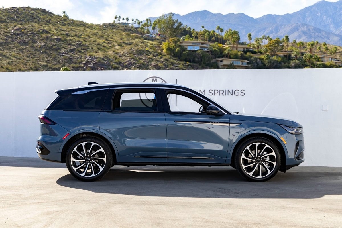 2026 Lincoln Nautilus Black Label