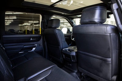 2022 Toyota Tundra Hybrid Platinum