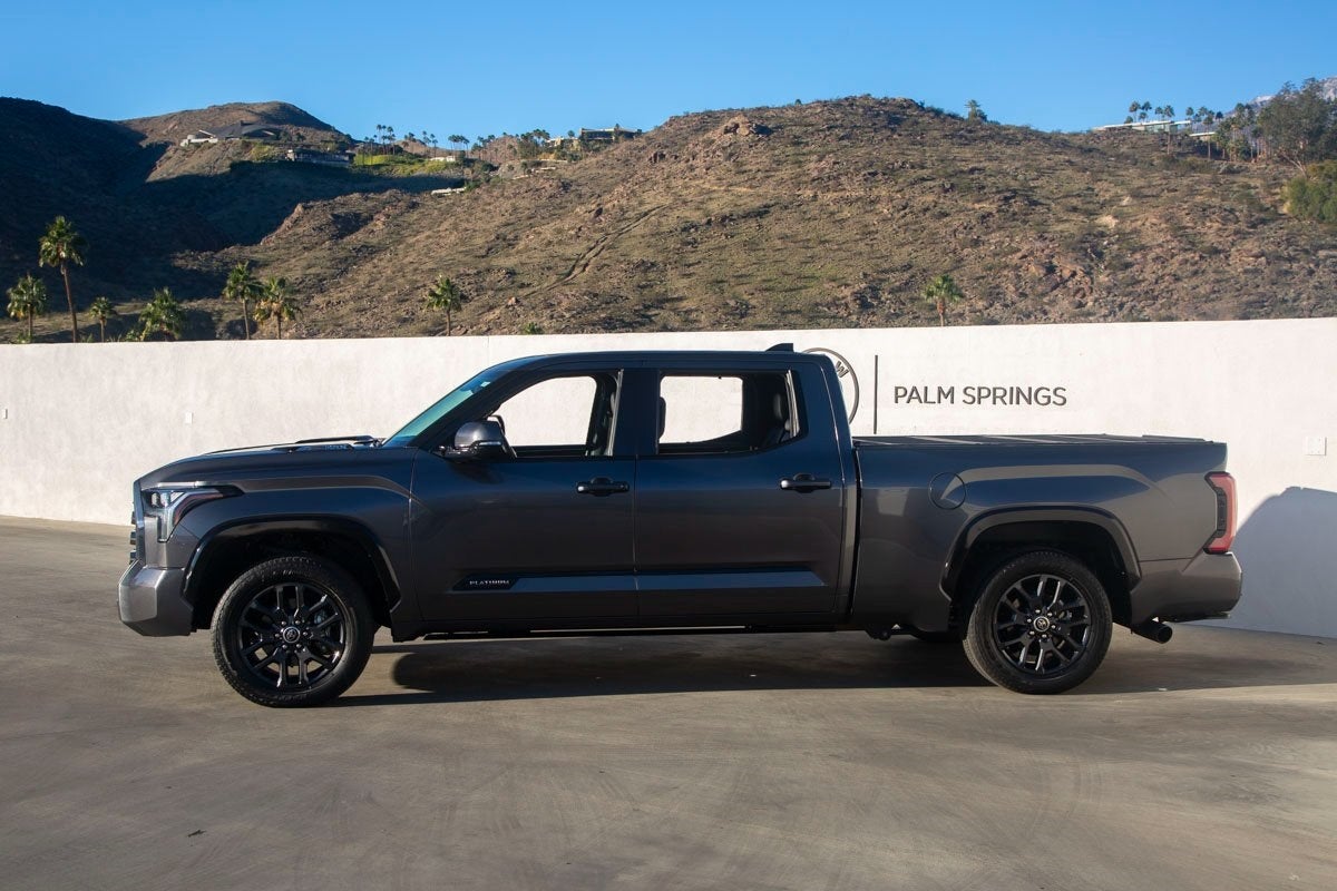 2022 Toyota Tundra Hybrid Platinum