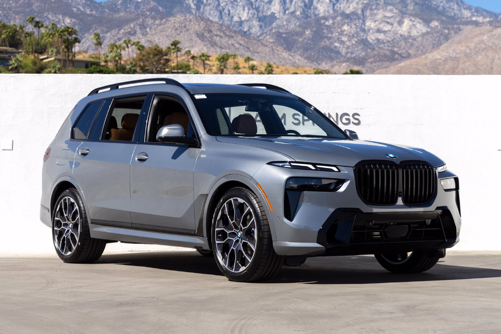 2027 BMW X7 Base
