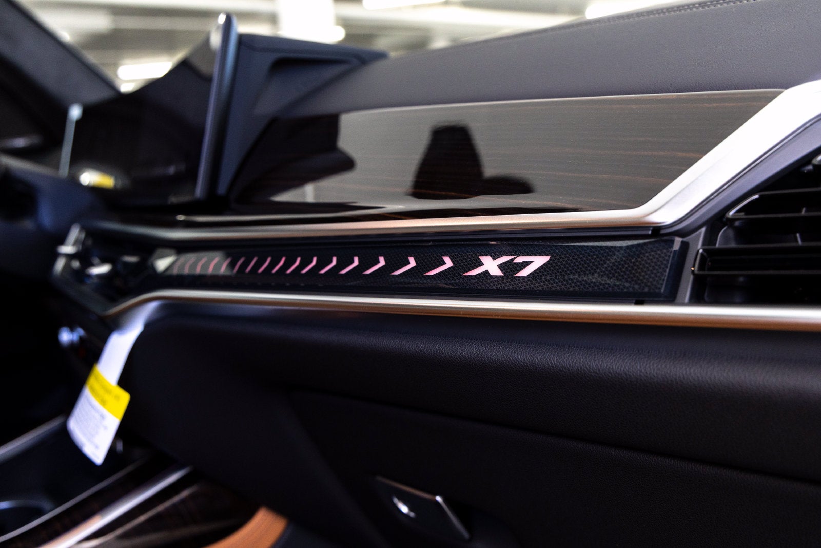 2027 BMW X7 Base