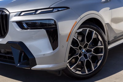 2027 BMW X7 Base