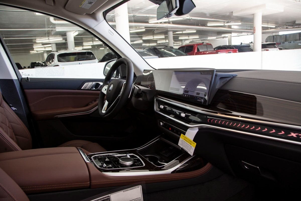 2026 BMW X7 xDrive40i