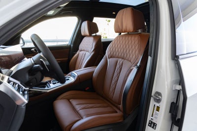 2027 BMW X7 xDrive40i