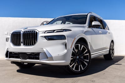 2027 BMW X7 xDrive40i