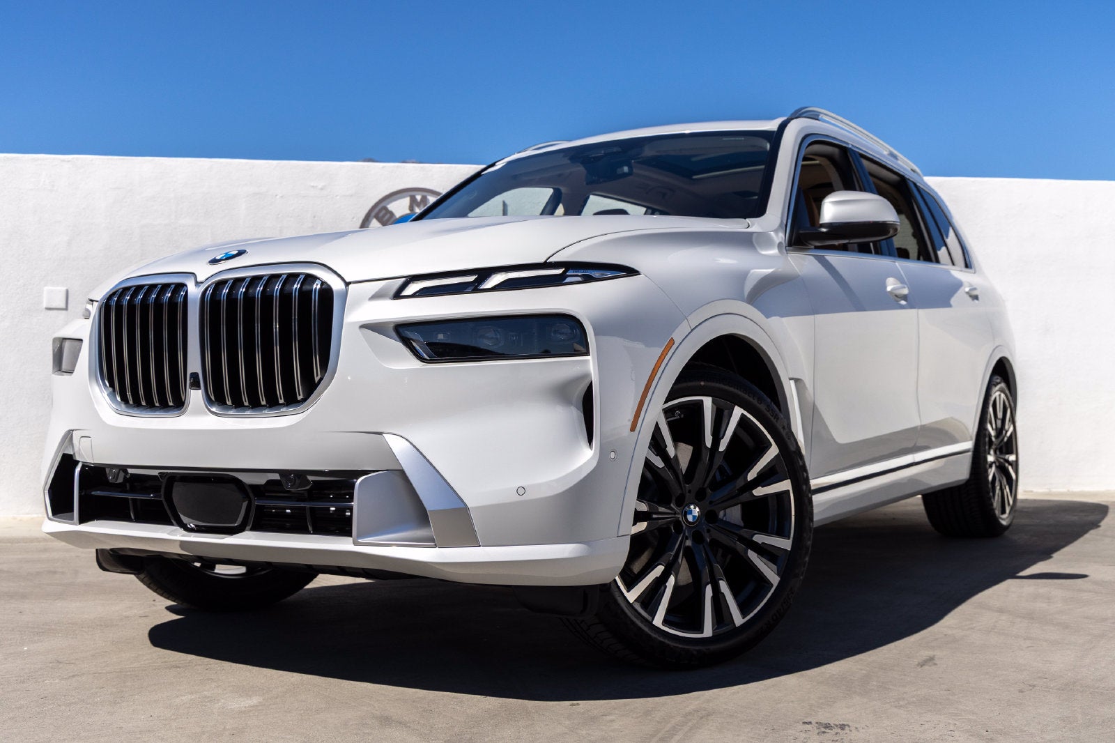 2027 BMW X7 xDrive40i