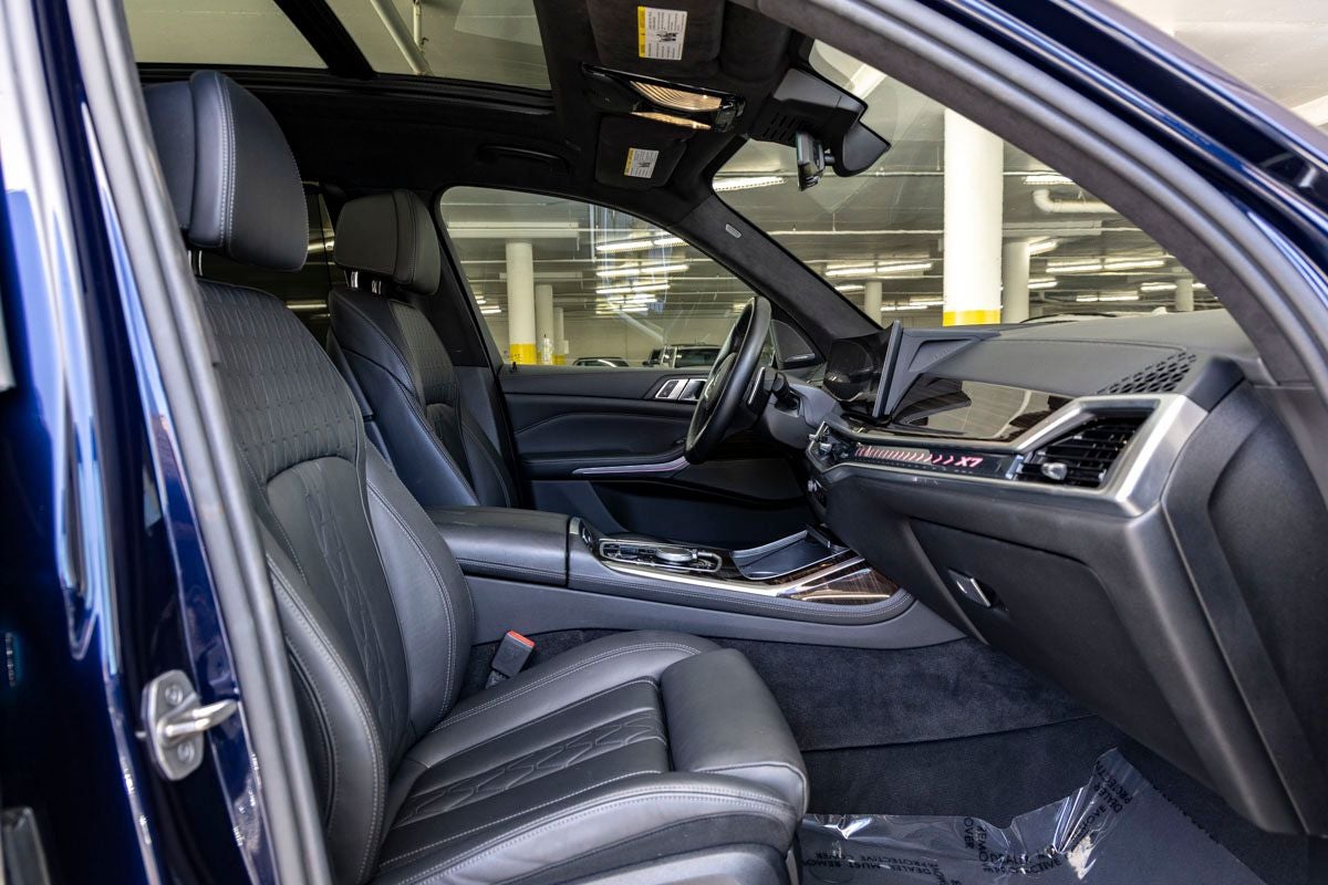 2023 BMW X7 xDrive40i