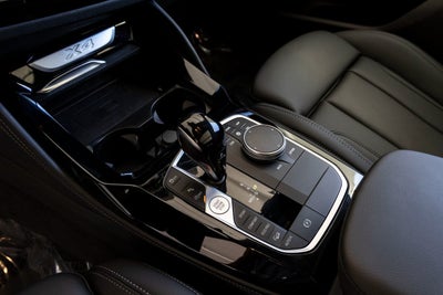 2025 BMW X4 xDrive xDrive30i