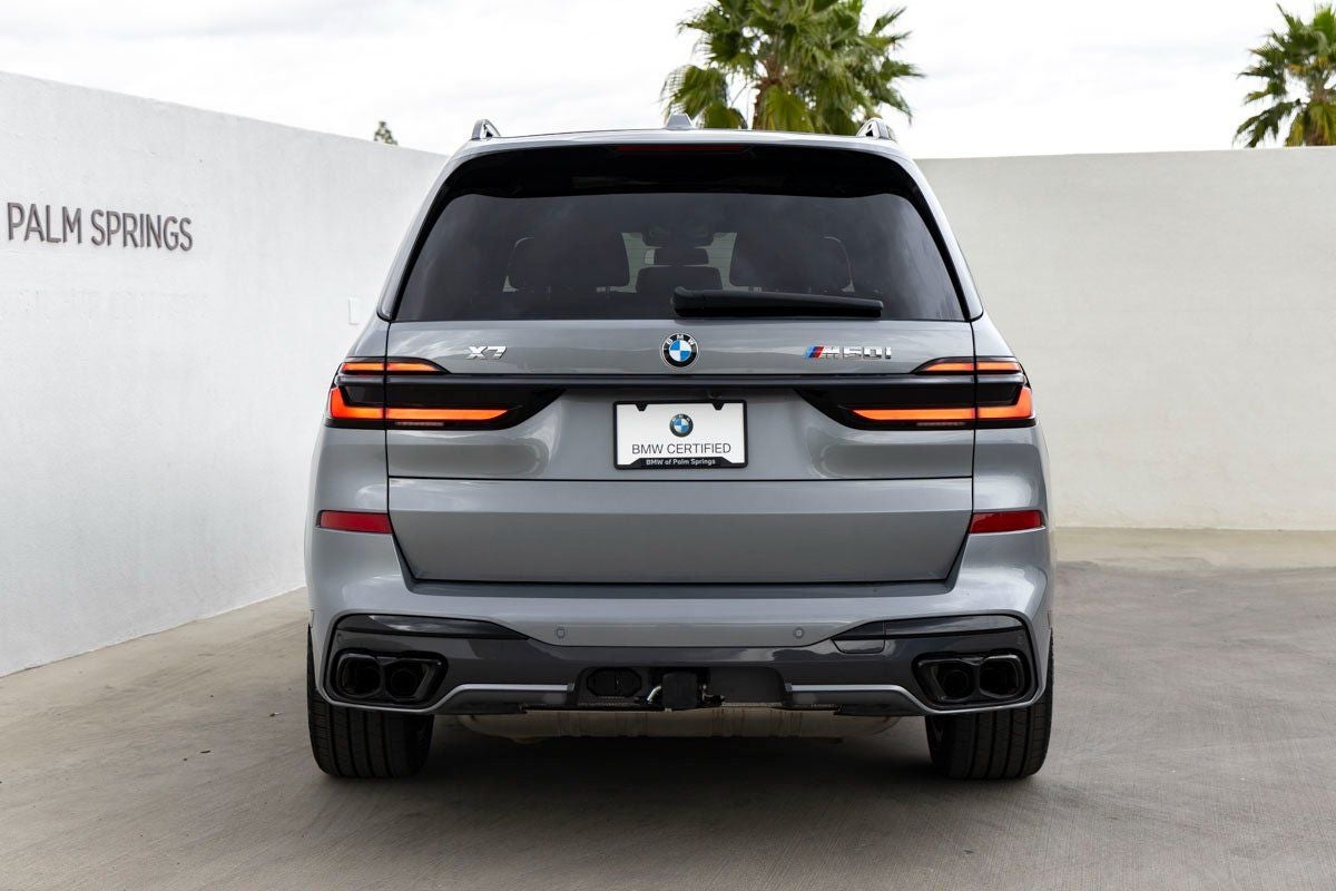 2025 BMW X7 M60i