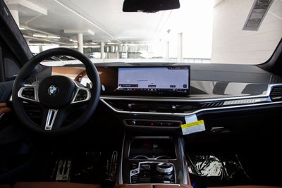 2026 BMW X7 M60i