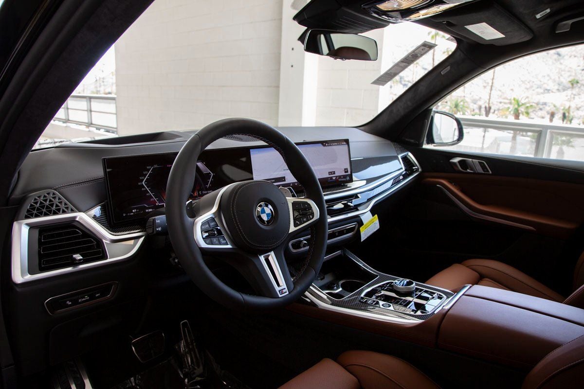 2026 BMW X7 M60i
