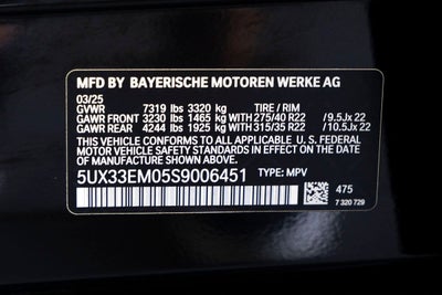 2025 BMW X7 M60i