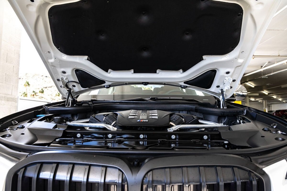 2025 BMW X7 M60i