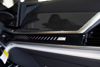 2027 BMW X7 M60i