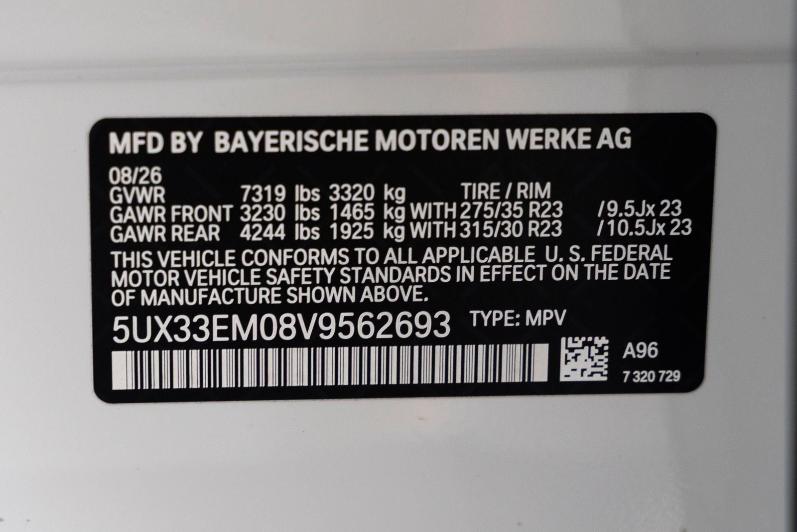 2027 BMW X7 M60i