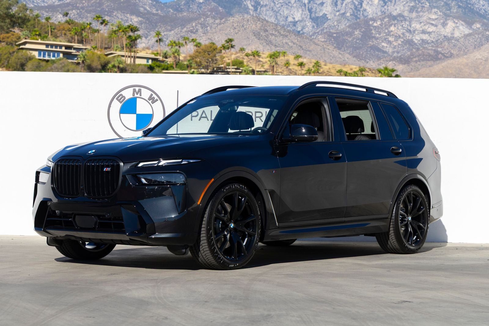 2027 BMW X7 Base