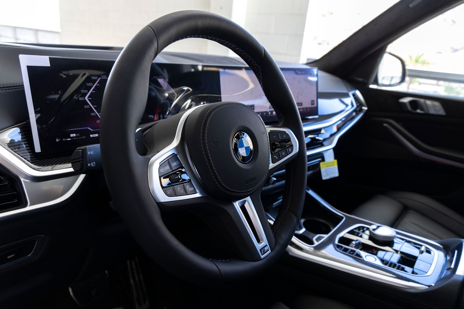 2027 BMW X7 Base
