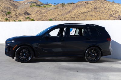 2027 BMW X7 Base