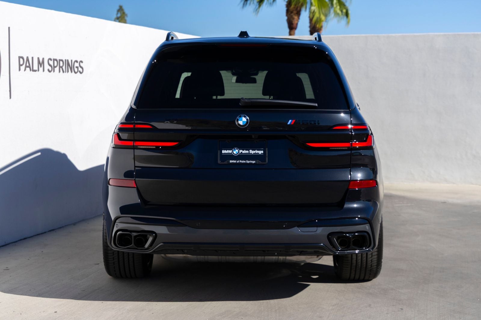 2027 BMW X7 Base