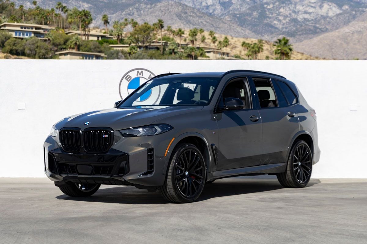 2026 BMW X5 M60i
