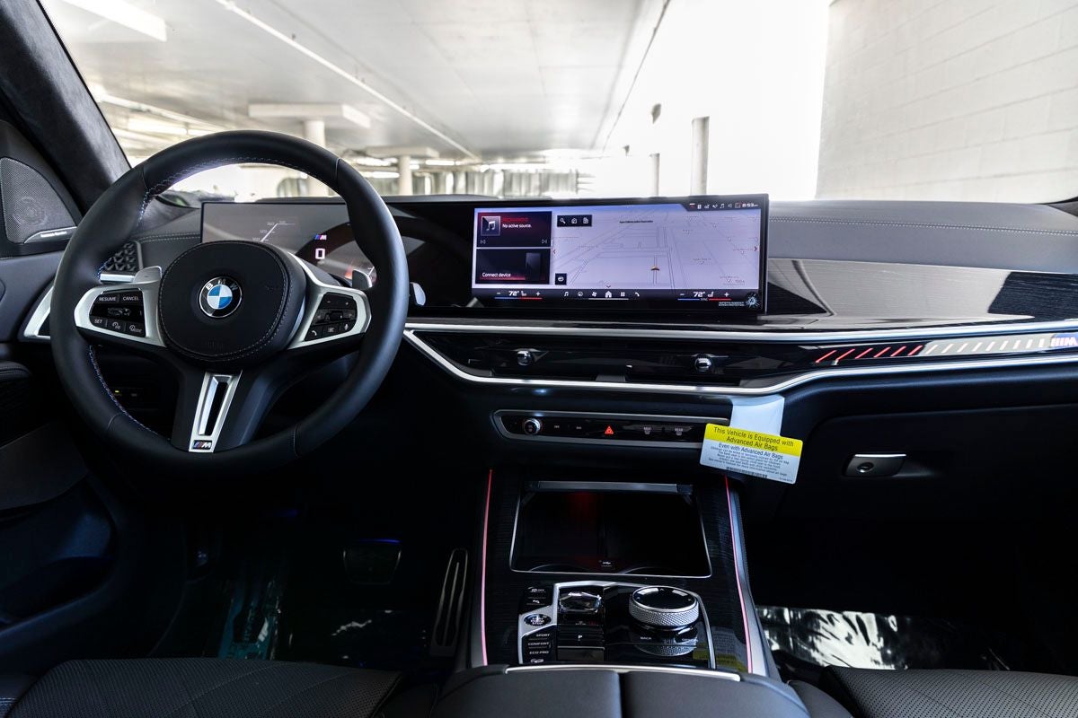 2026 BMW X5 M60i