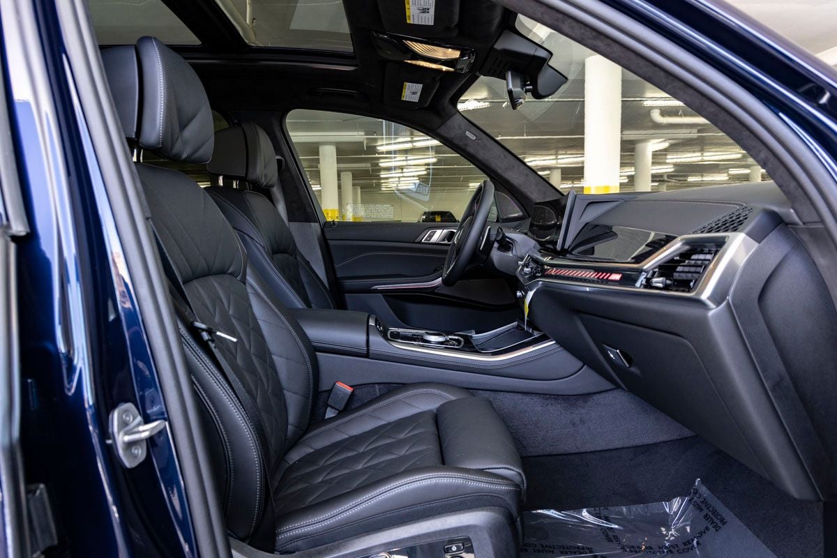 2026 BMW X5 M60i