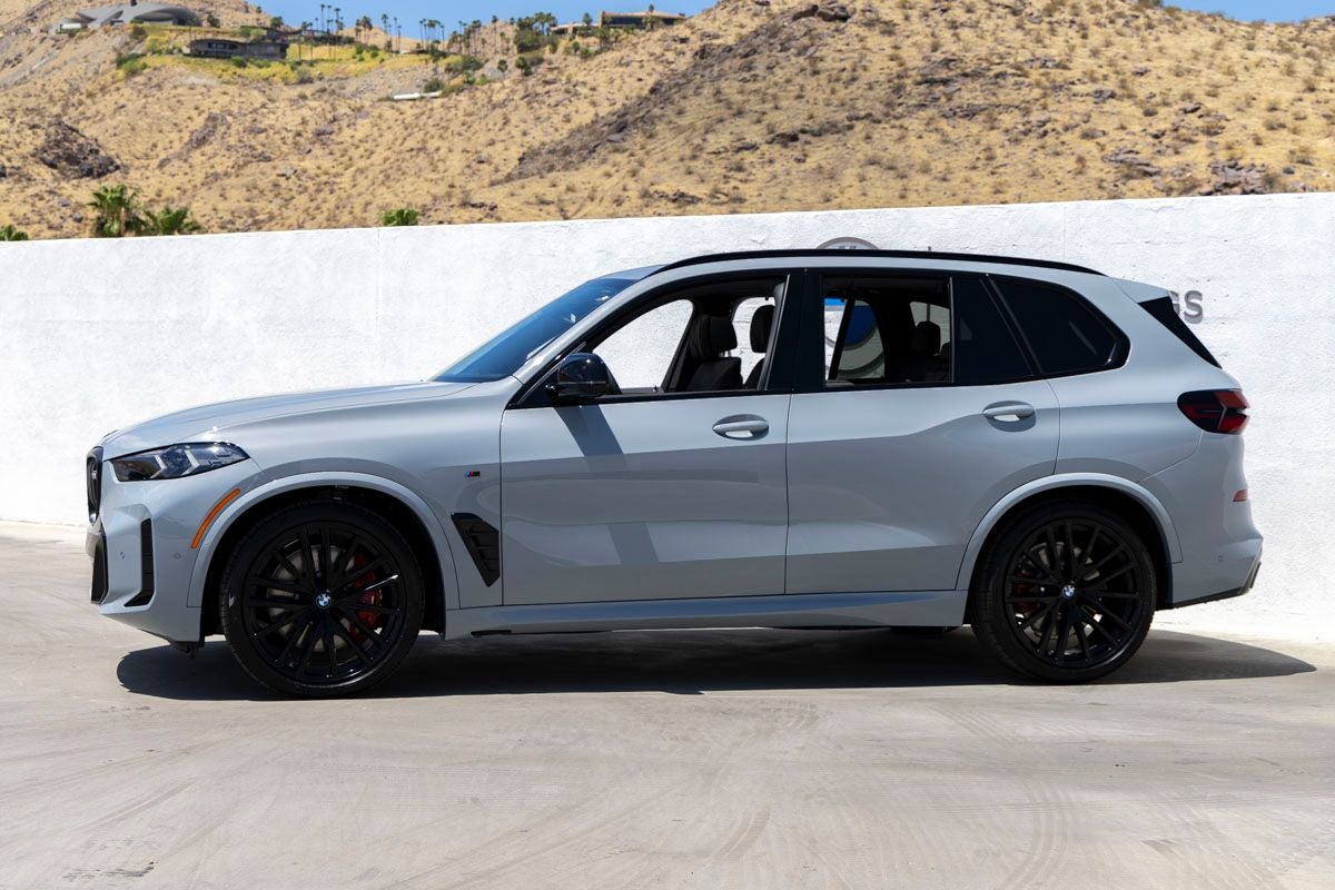 2026 BMW X5 M60i