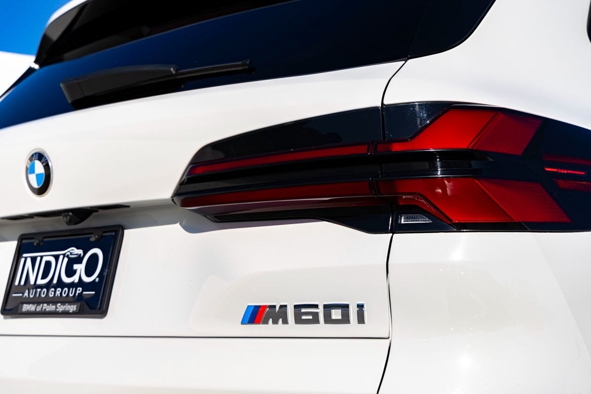 2024 BMW X5 M60i