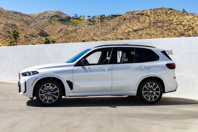 2024 BMW X5 M60i