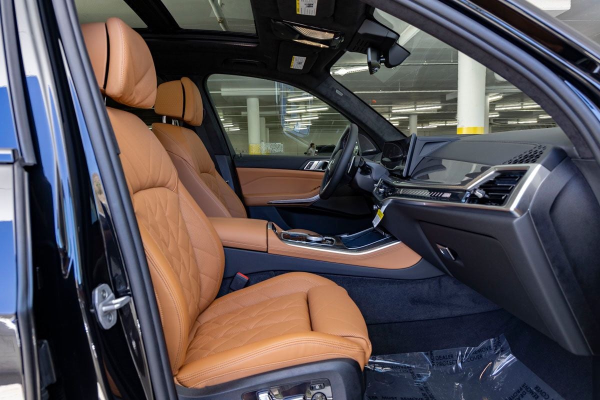 2026 BMW X5 M60i