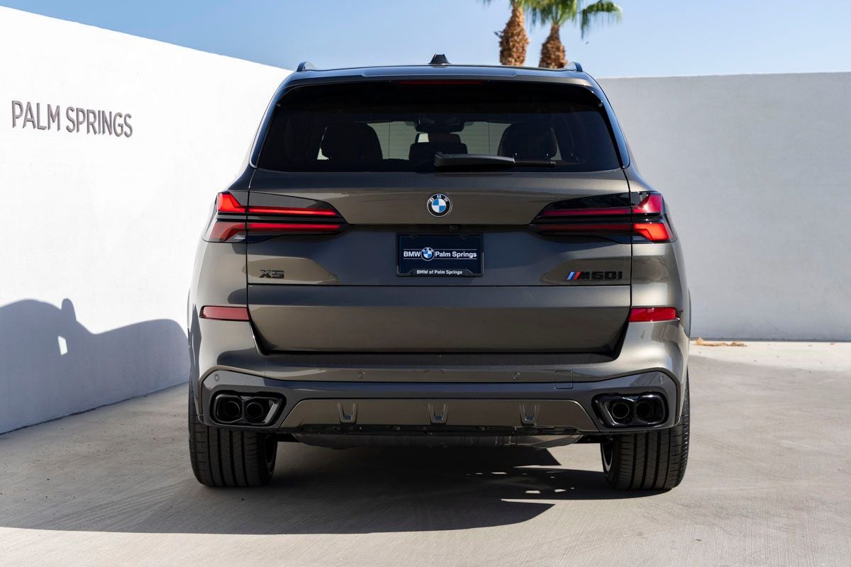 2026 BMW X5 M60i