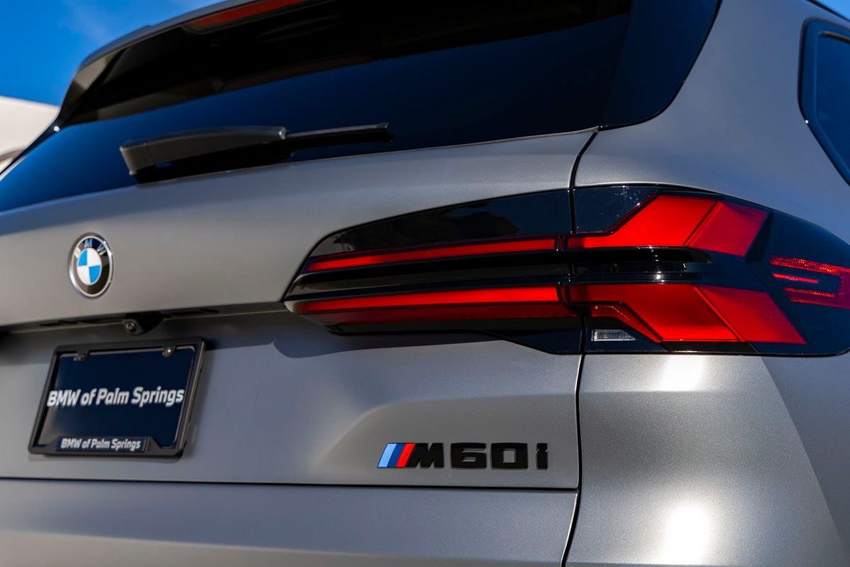 2026 BMW X5 M60i