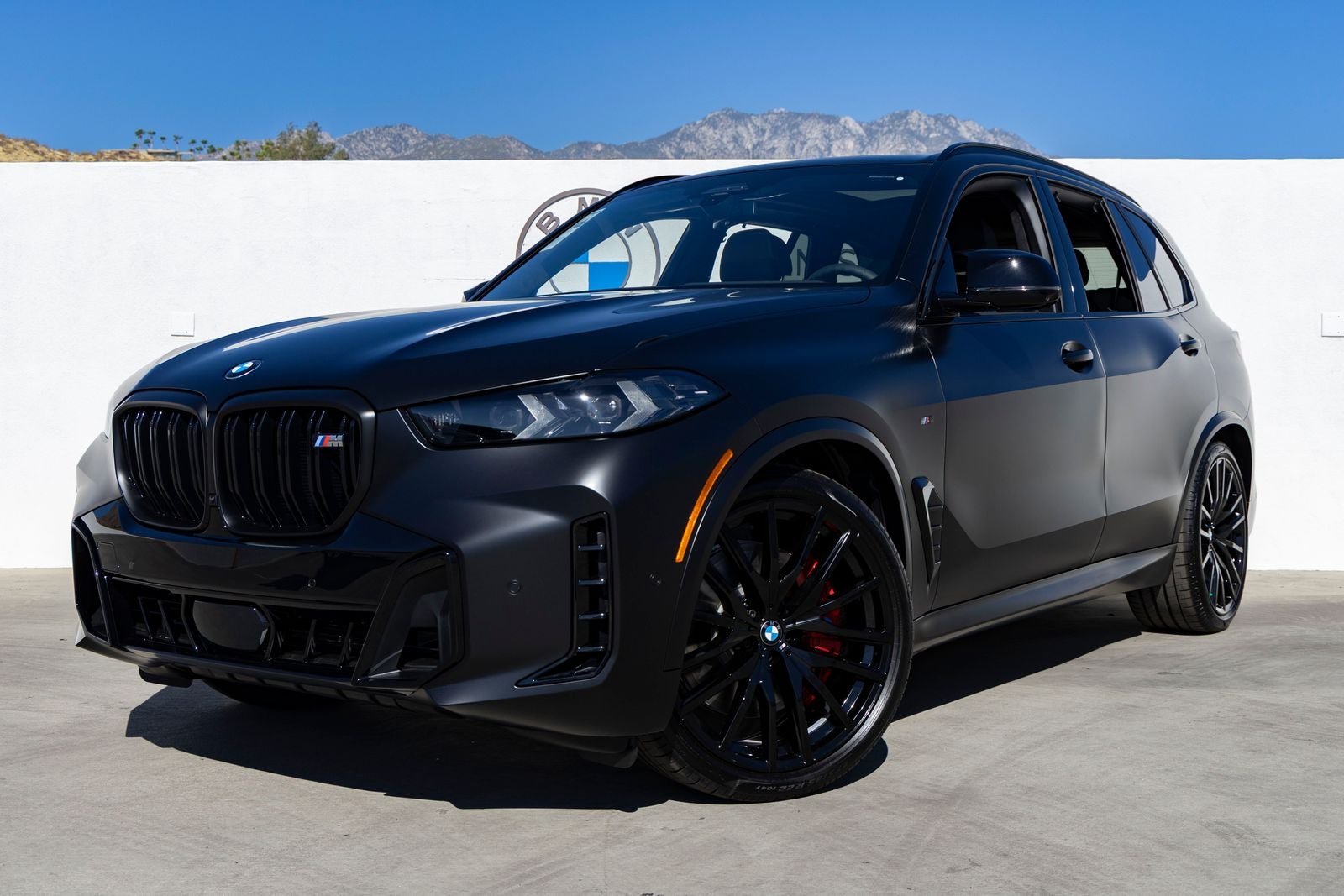 2026 BMW X5 M60i