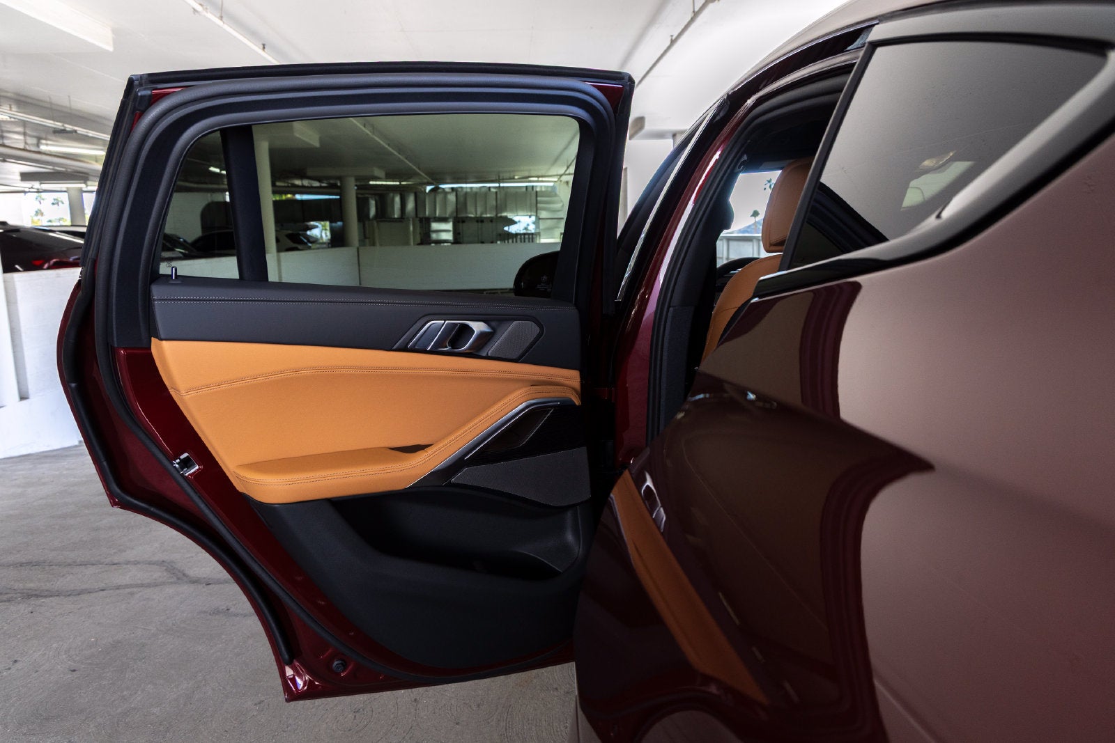 2027 BMW X6 xDrive40i