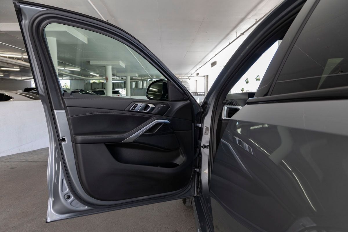 2024 BMW X6 xDrive40i