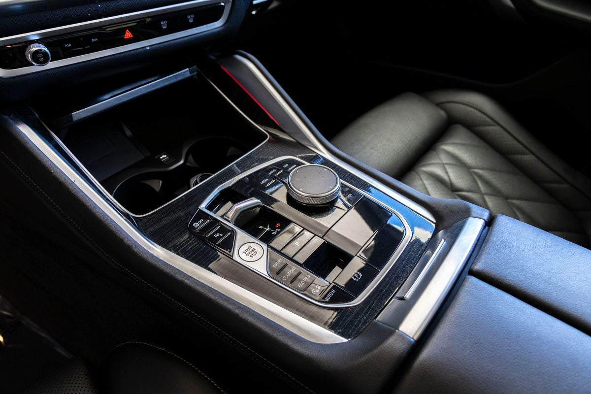 2024 BMW X6 xDrive40i