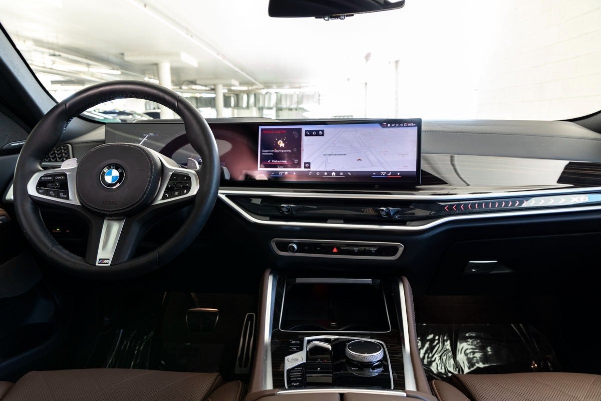 2025 BMW X6 xDrive40i