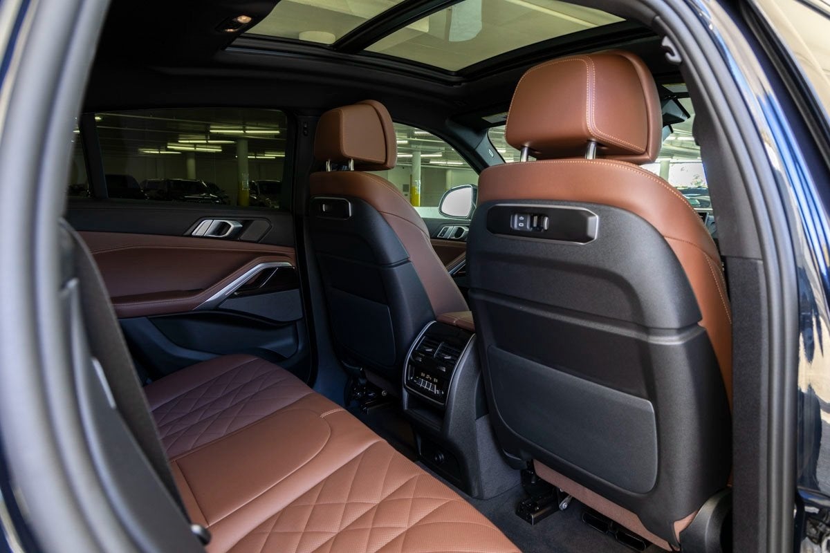 2025 BMW X6 xDrive40i