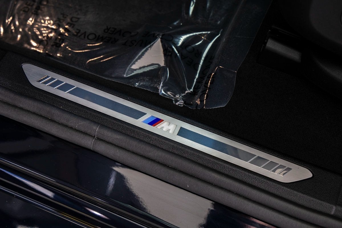 2025 BMW X6 xDrive40i